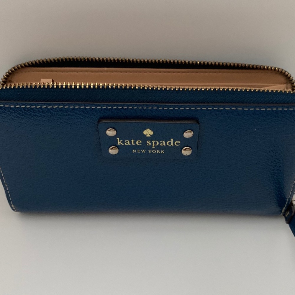 ❌SOLD❌Kate Spade Wallet